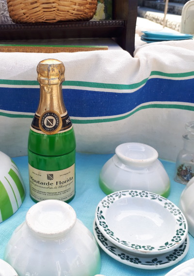 フランス　シャンパン型 マスタードポット　*　アンティーク雑貨　キッチン雑貨